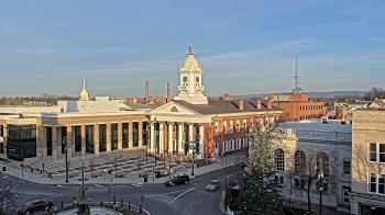 Weather camera view of Franklin County 11-30 Visitors Center.