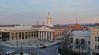 Weather camera view of Franklin County 11-30 Visitors Center.