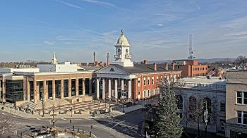 Weather camera view of Franklin County 11-30 Visitors Center.