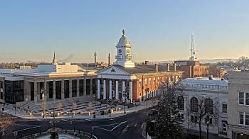 Weather camera view of Franklin County 11-30 Visitors Center.