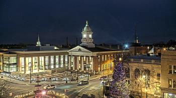 Weather camera view of Franklin County 11-30 Visitors Center.