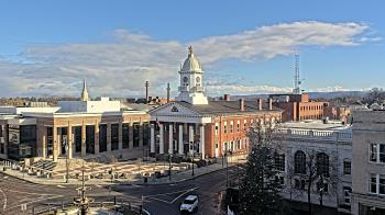 Weather camera view of Franklin County 11-30 Visitors Center.