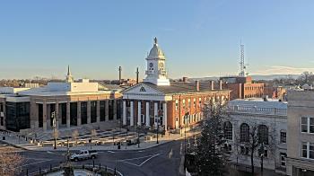 Weather camera view of Franklin County 11-30 Visitors Center.
