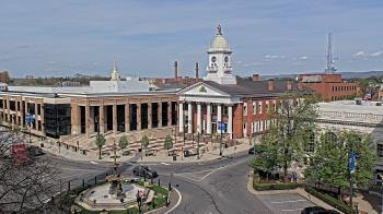 Weather camera view of Franklin County 11-30 Visitors Center.