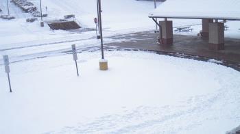 Weather camera view of West Vincent ES.