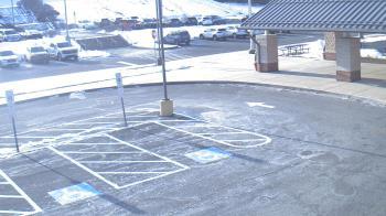 Weather camera view of West Vincent ES.