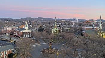 Weather camera view of Kingsport City Hall.