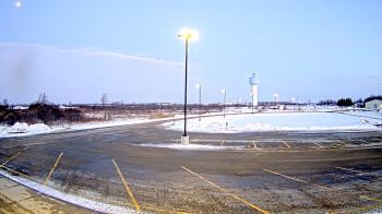 Weather camera view of Calcium Primary School.