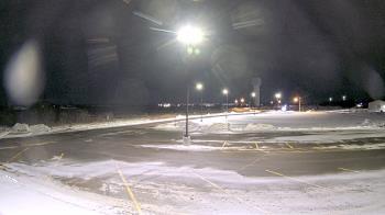 Weather camera view of Calcium Primary School.