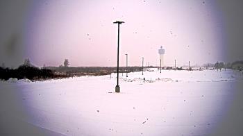 Weather camera view of Calcium Primary School.