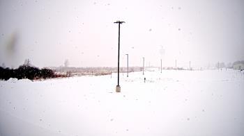 Weather camera view of Calcium Primary School.