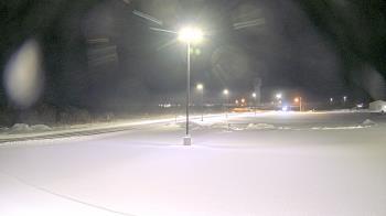 Weather camera view of Calcium Primary School.