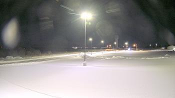 Weather camera view of Calcium Primary School.