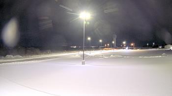 Weather camera view of Calcium Primary School.