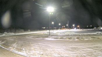 Weather camera view of Calcium Primary School.