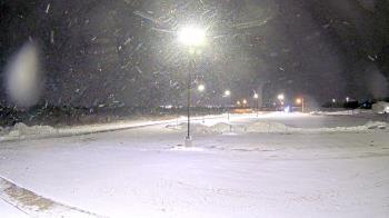 Weather camera view of Calcium Primary School.