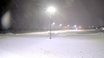 Weather camera view of Calcium Primary School.