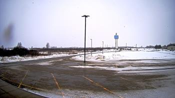 Weather camera view of Calcium Primary School.