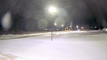 Weather camera view of Calcium Primary School.