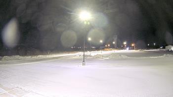 Weather camera view of Calcium Primary School.