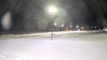 Weather camera view of Calcium Primary School.