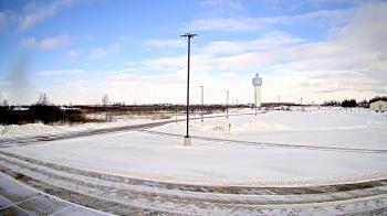 Weather camera view of Calcium Primary School.