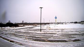 Weather camera view of Calcium Primary School.