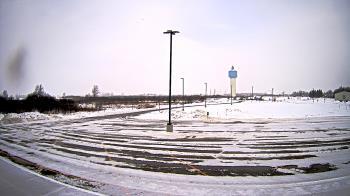 Weather camera view of Calcium Primary School.