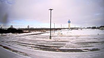 Weather camera view of Calcium Primary School.