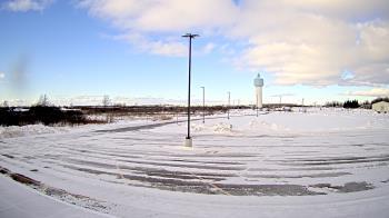 Weather camera view of Calcium Primary School.