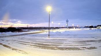 Weather camera view of Calcium Primary School.