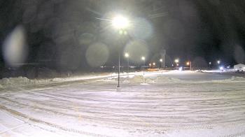 Weather camera view of Calcium Primary School.