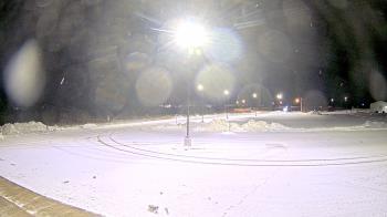 Weather camera view of Calcium Primary School.