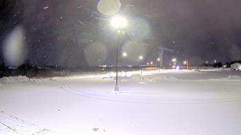 Weather camera view of Calcium Primary School.