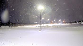 Weather camera view of Calcium Primary School.