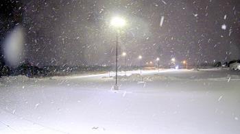 Weather camera view of Calcium Primary School.