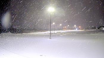 Weather camera view of Calcium Primary School.