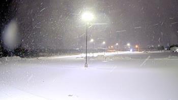 Weather camera view of Calcium Primary School.