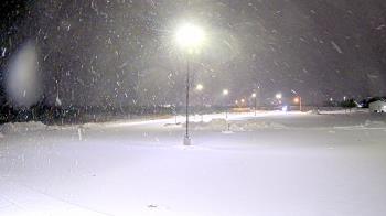 Weather camera view of Calcium Primary School.