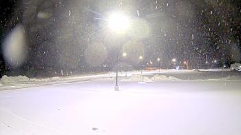 Weather camera view of Calcium Primary School.