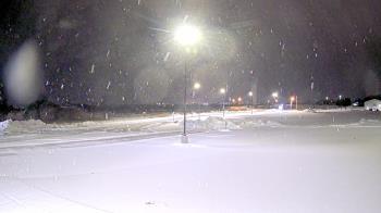 Weather camera view of Calcium Primary School.