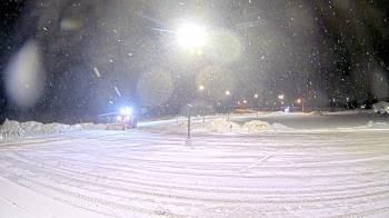 Weather camera view of Calcium Primary School.