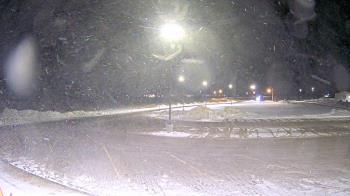 Weather camera view of Calcium Primary School.