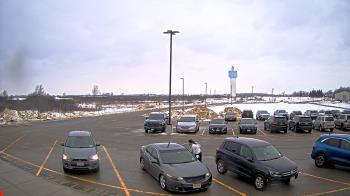 Weather camera view of Calcium Primary School.