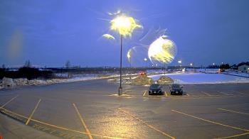 Weather camera view of Calcium Primary School.