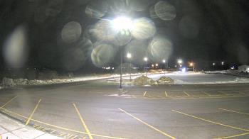Weather camera view of Calcium Primary School.