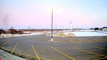 Weather camera view of Calcium Primary School.