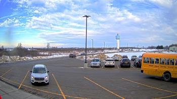 Weather camera view of Calcium Primary School.