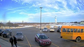 Weather camera view of Calcium Primary School.