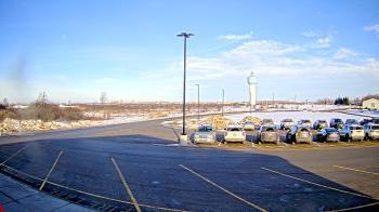 Weather camera view of Calcium Primary School.